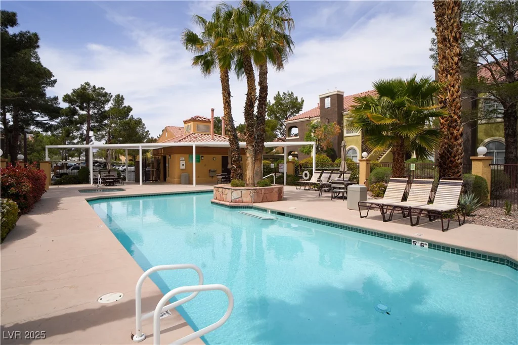 7950 Flamingo, Las Vegas, NV 89147