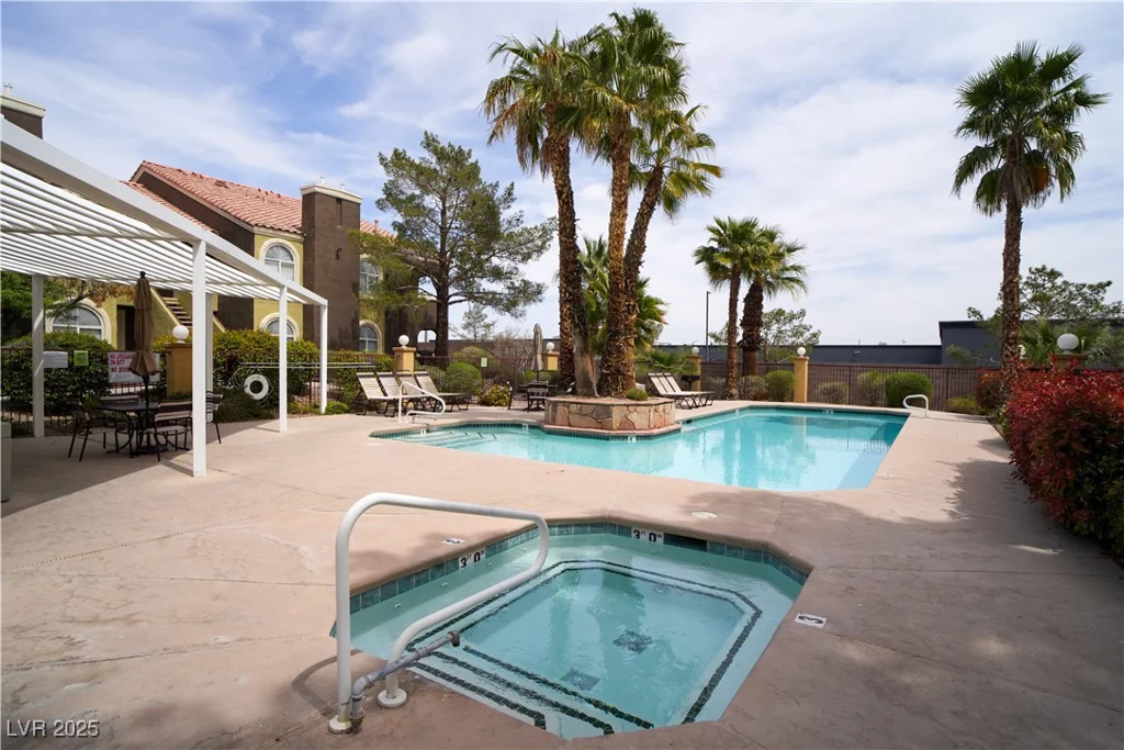 7950 Flamingo, Las Vegas, NV 89147