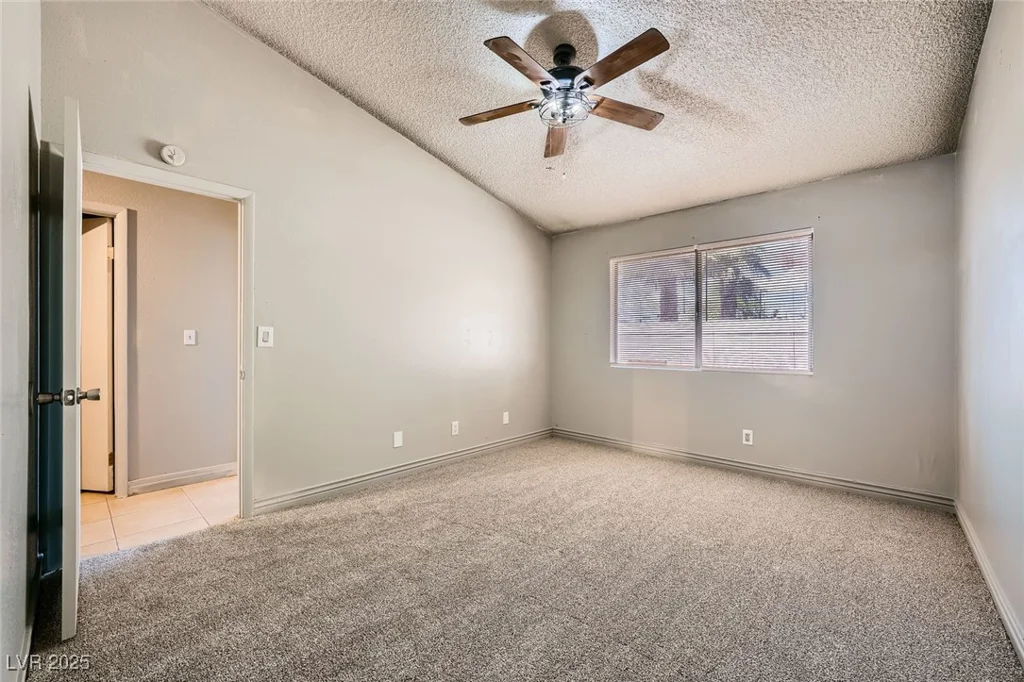100 Underhill, Las Vegas, NV 89145