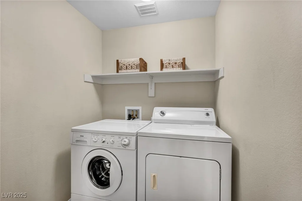 10550 Alexander, Las Vegas, NV 89129