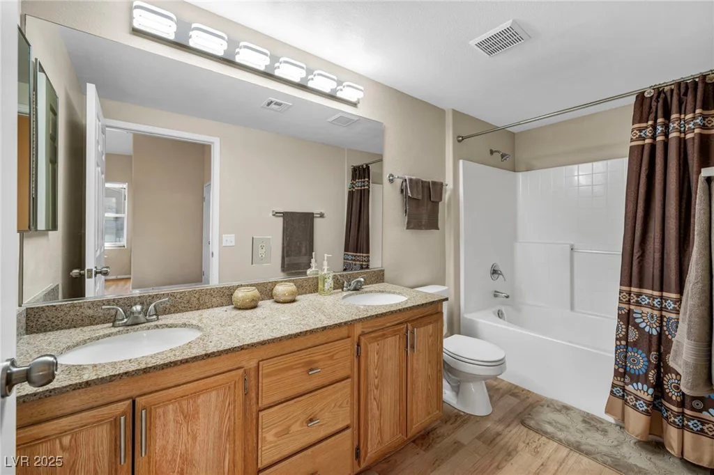 10550 Alexander, Las Vegas, NV 89129