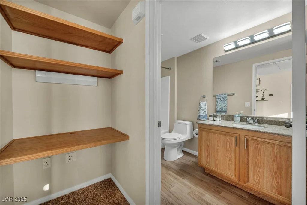 10550 Alexander, Las Vegas, NV 89129