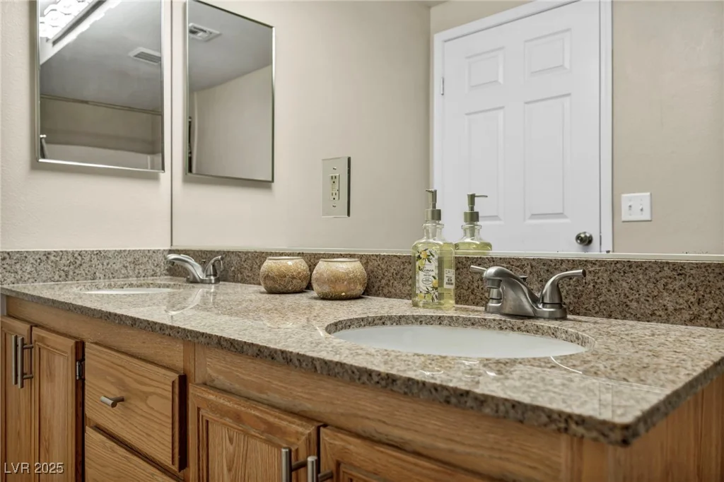 10550 Alexander, Las Vegas, NV 89129