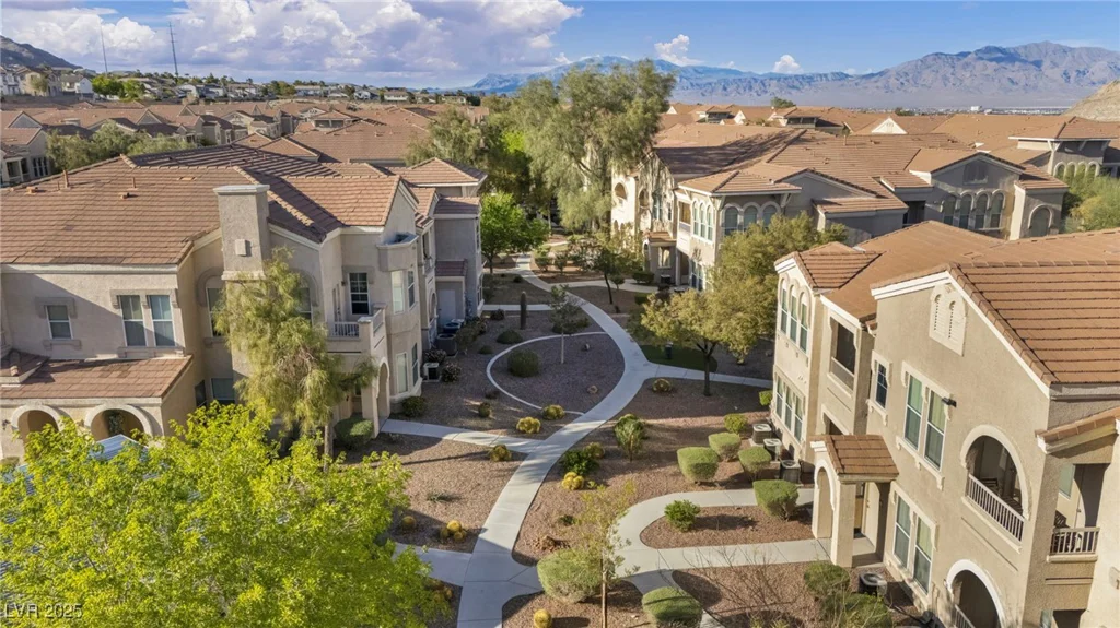 10550 Alexander, Las Vegas, NV 89129