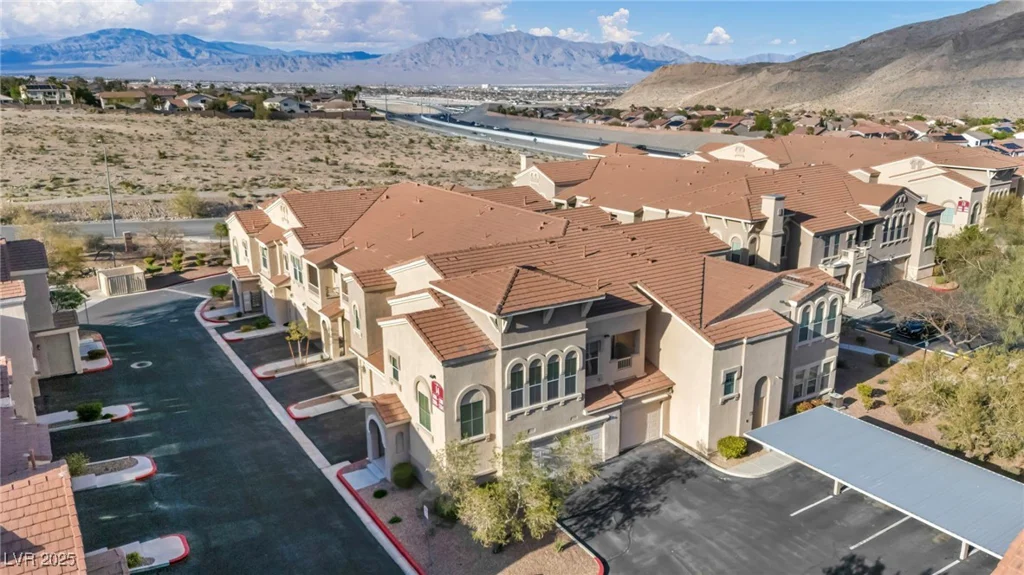 10550 Alexander, Las Vegas, NV 89129