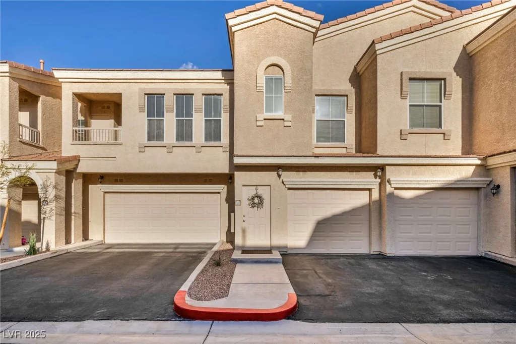 10550 Alexander, Las Vegas, NV 89129