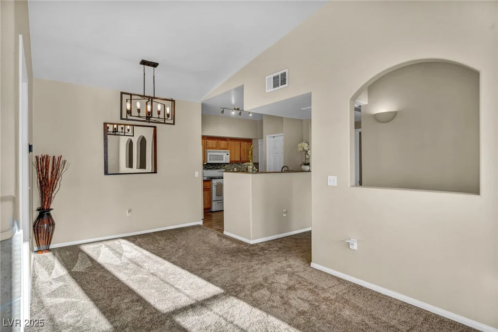 10550 Alexander, Las Vegas, NV 89129