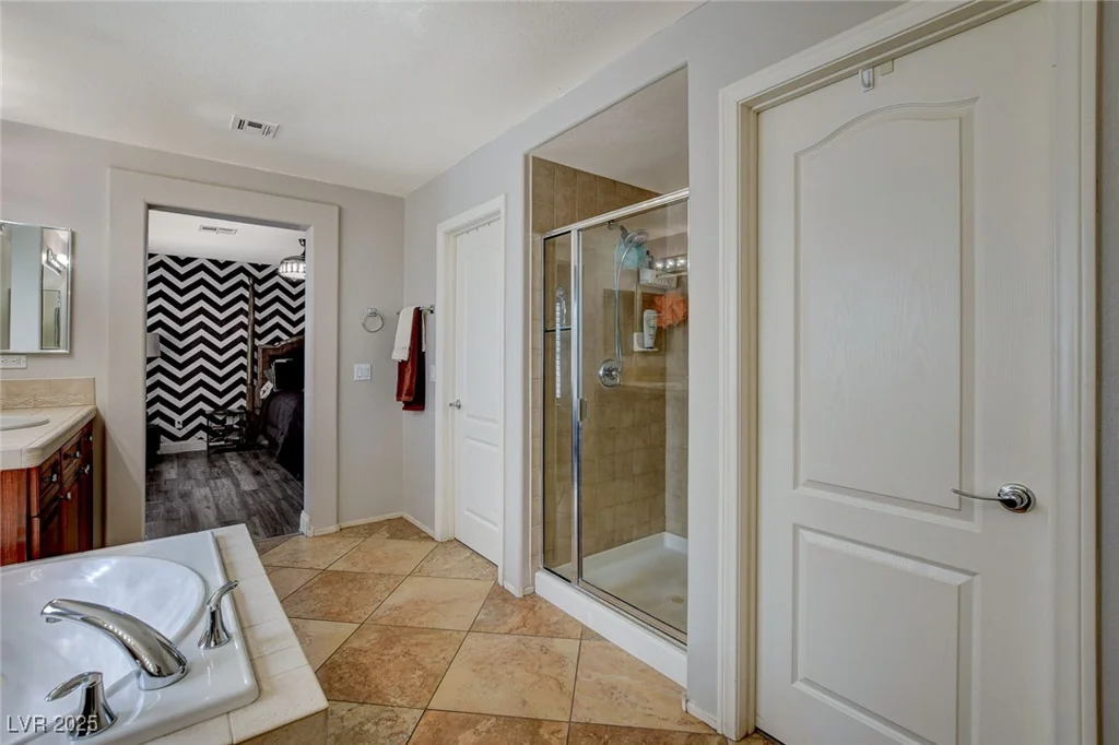 7013 Pink Flamingos, North Las Vegas, NV 89084