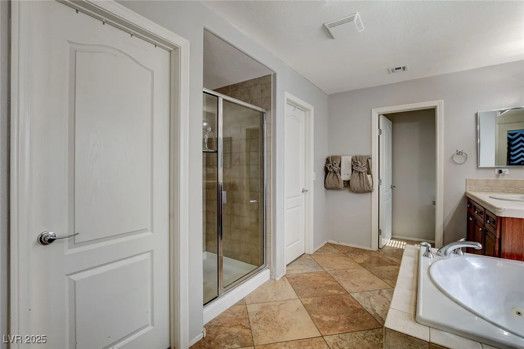 7013 Pink Flamingos, North Las Vegas, NV 89084