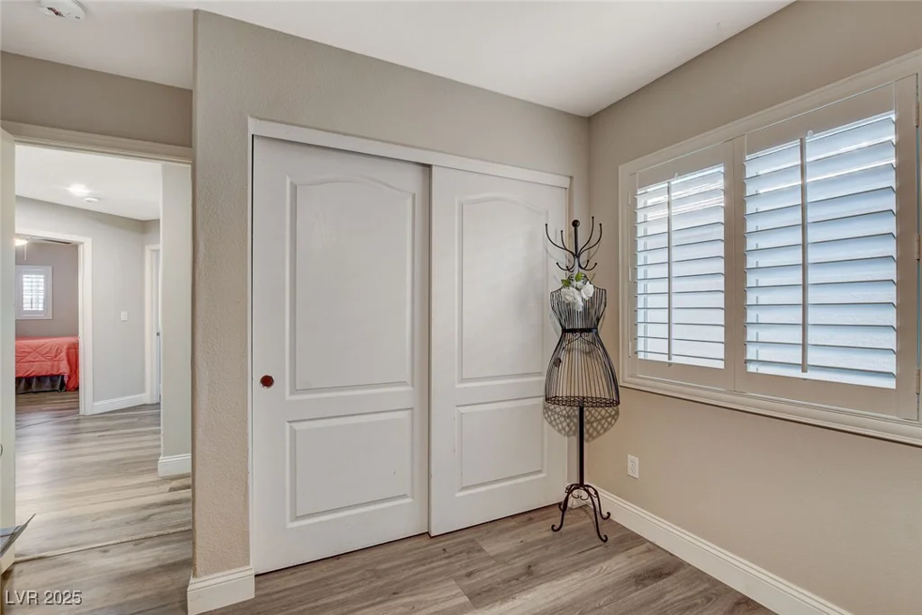 7013 Pink Flamingos, North Las Vegas, NV 89084