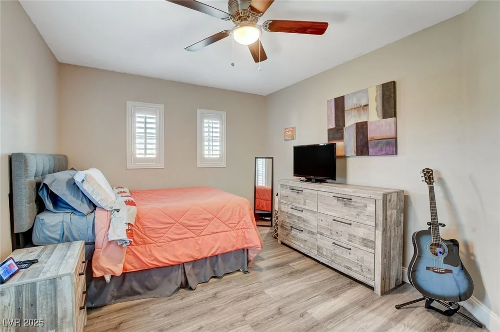 7013 Pink Flamingos, North Las Vegas, NV 89084