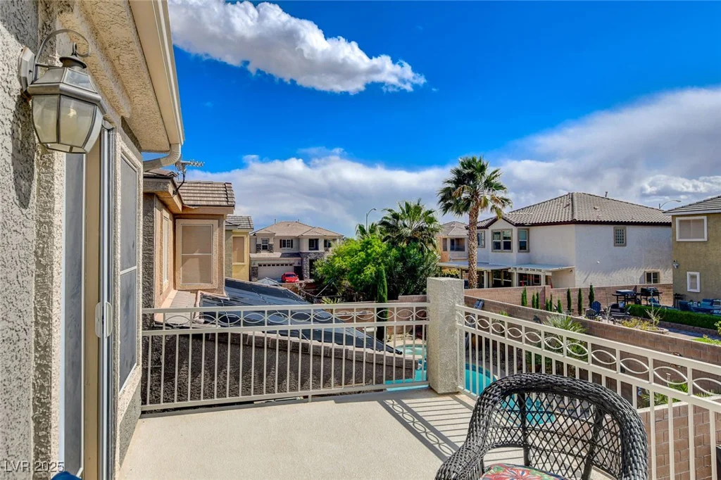 7013 Pink Flamingos, North Las Vegas, NV 89084