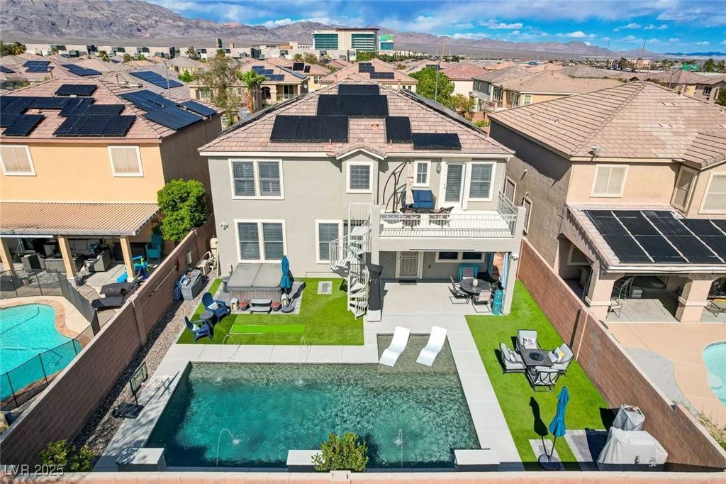 7013 Pink Flamingos, North Las Vegas, NV 89084