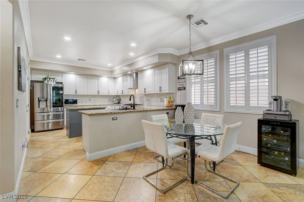 7013 Pink Flamingos, North Las Vegas, NV 89084