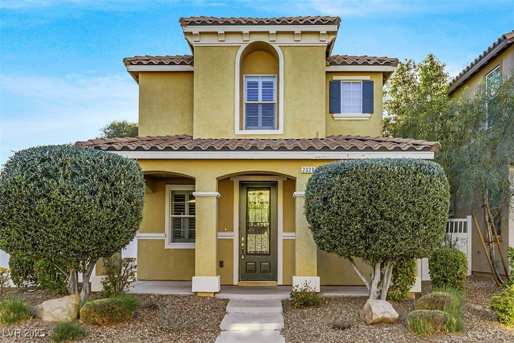 2020 Self Portrait, Henderson, NV 89044
