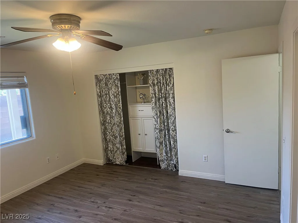 5904 Oakton, Las Vegas, NV 89130