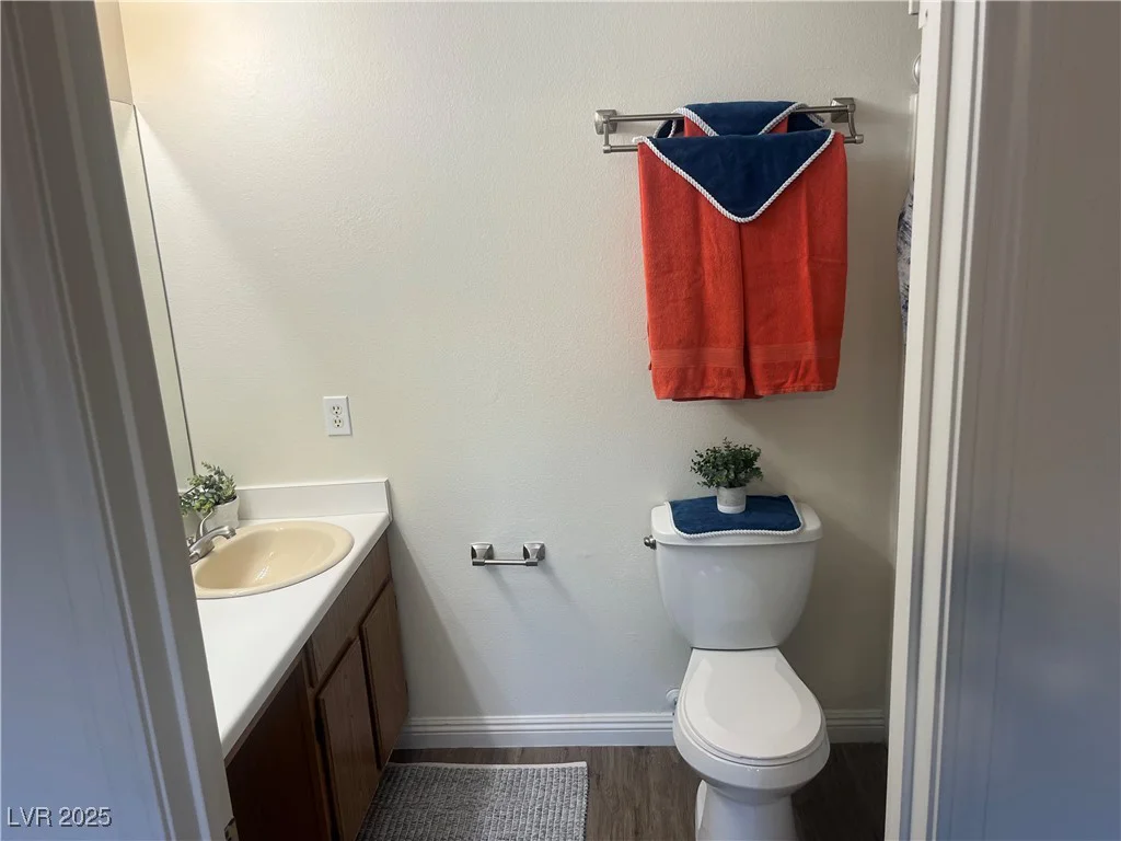 5904 Oakton, Las Vegas, NV 89130