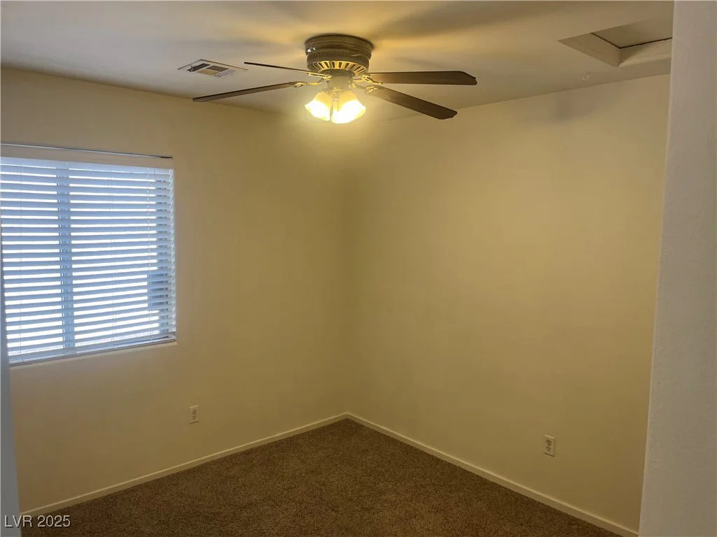 5904 Oakton, Las Vegas, NV 89130