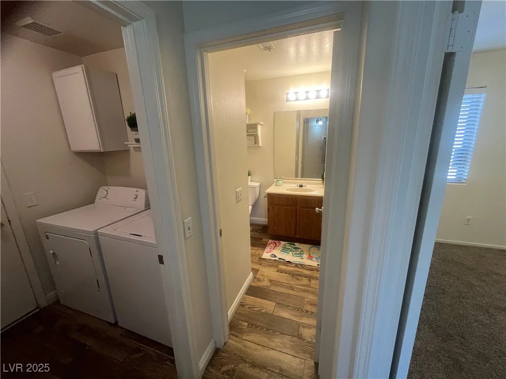 5904 Oakton, Las Vegas, NV 89130