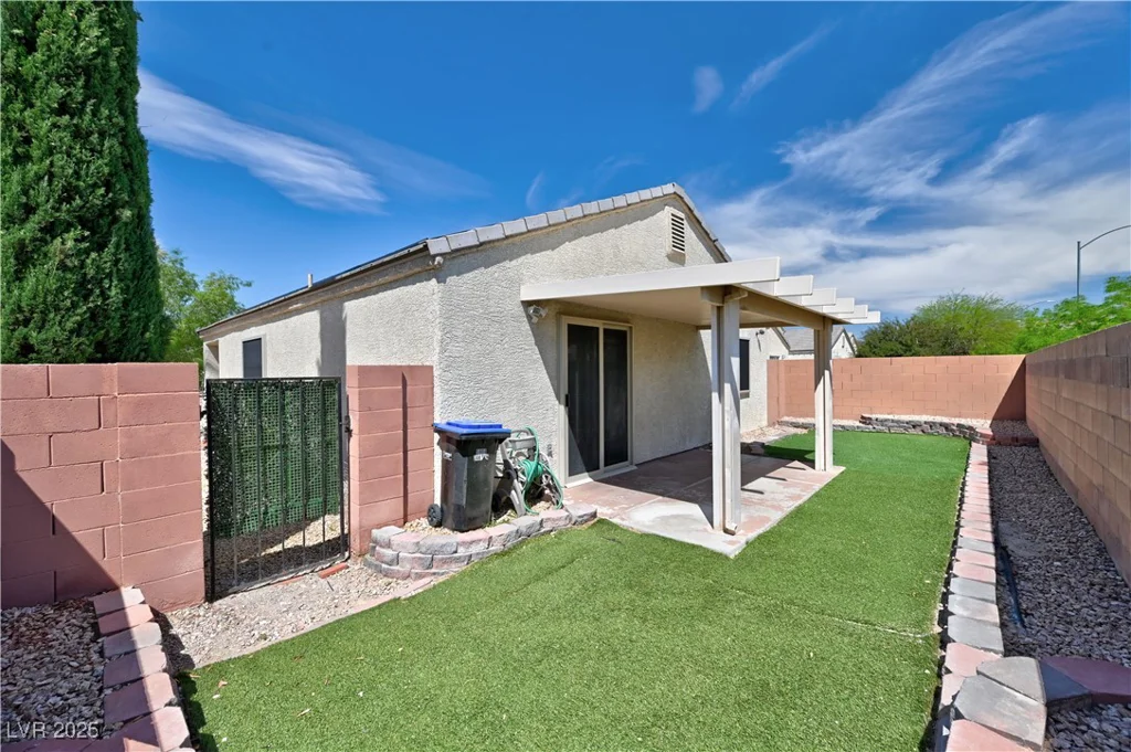 5904 Oakton, Las Vegas, NV 89130
