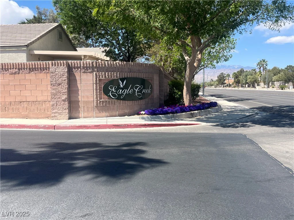 5904 Oakton, Las Vegas, NV 89130