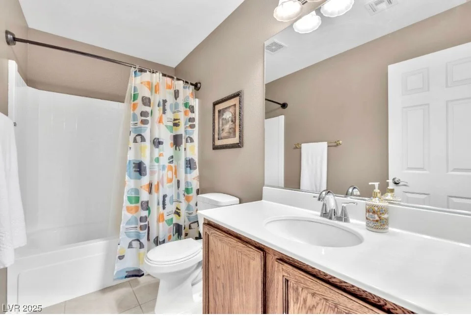 5681 Harbour Pointe, Las Vegas, NV 89122