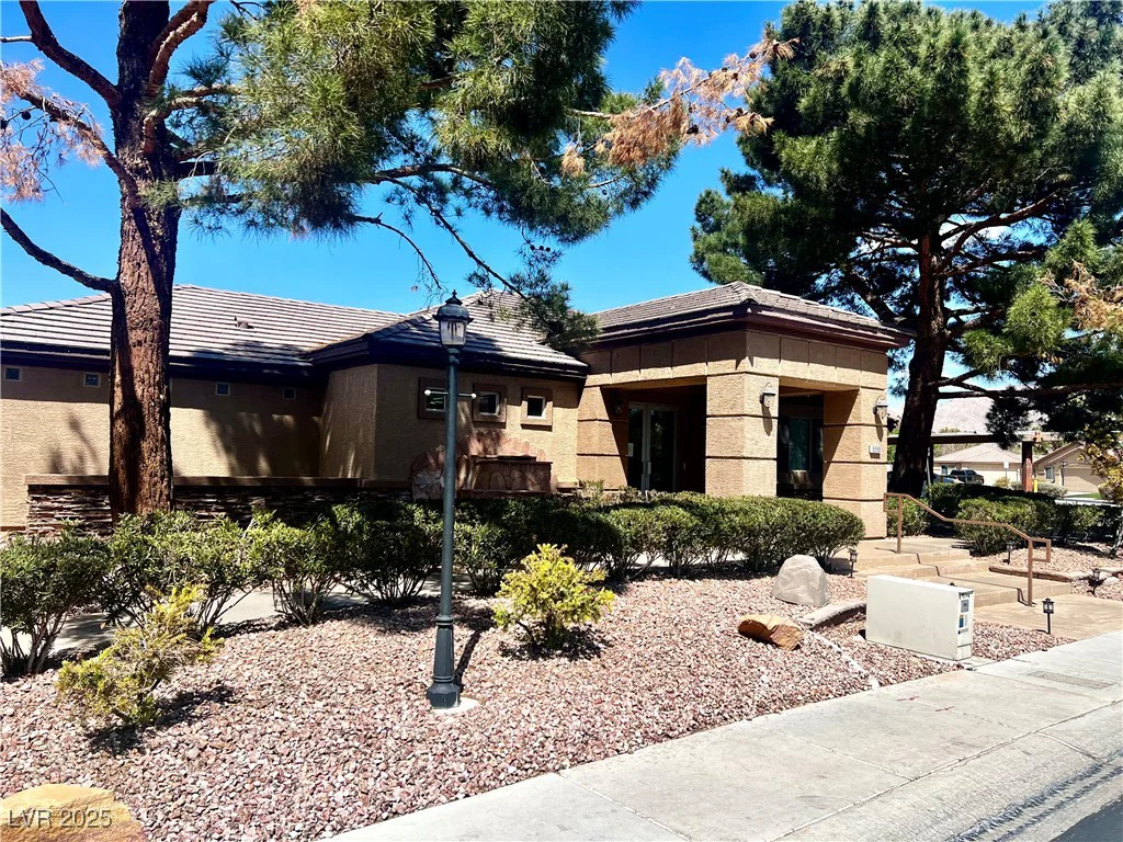 5681 Harbour Pointe, Las Vegas, NV 89122