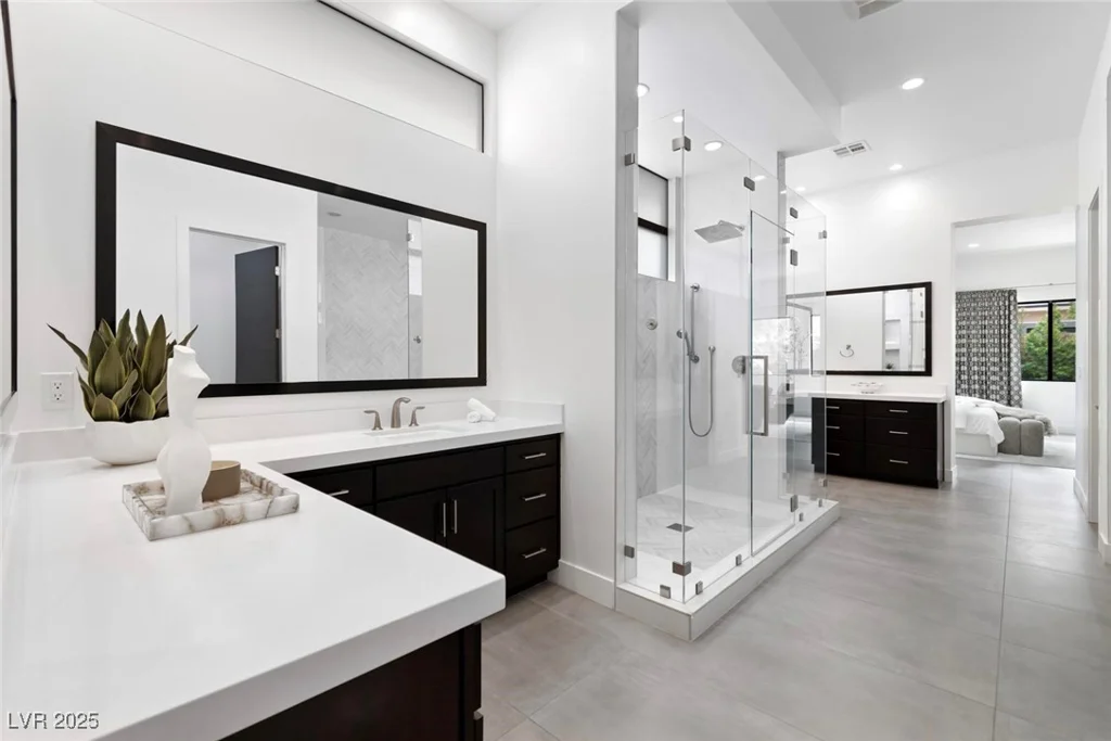 29 Owl Ridge, Las Vegas, NV 89135