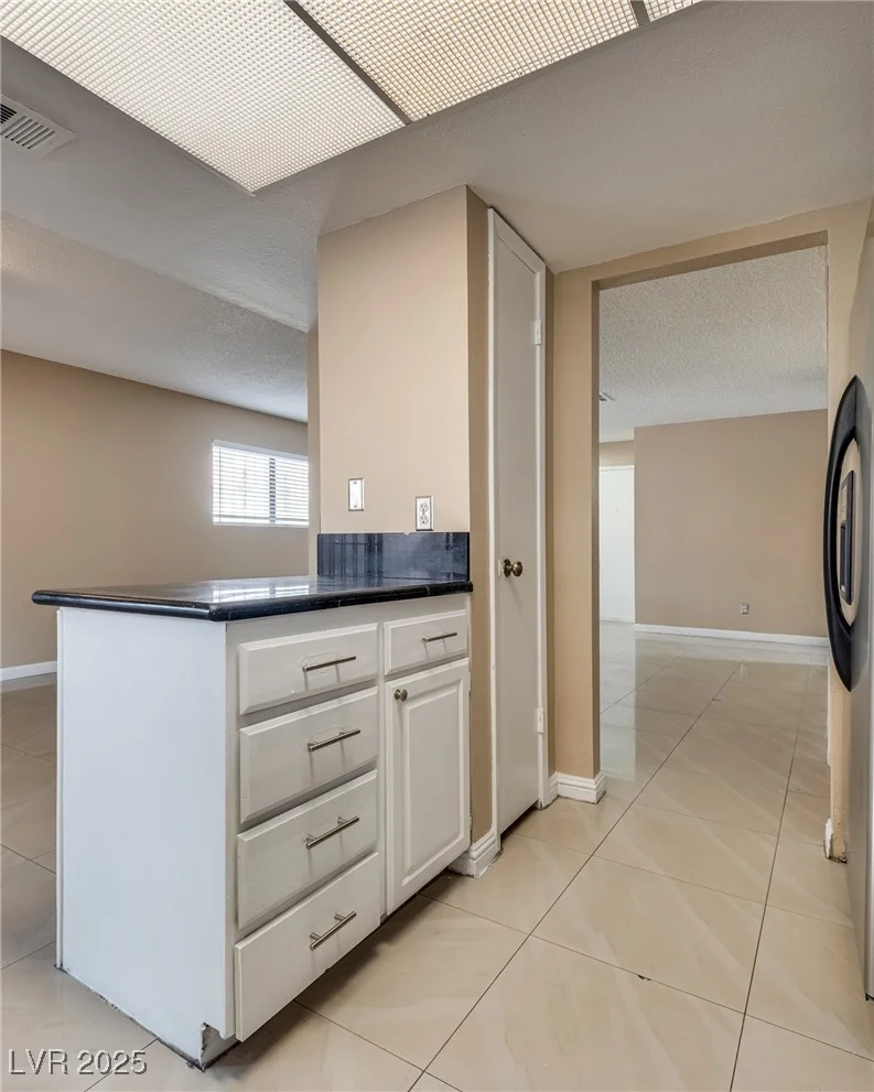 3350 Duece, Las Vegas, NV 89121