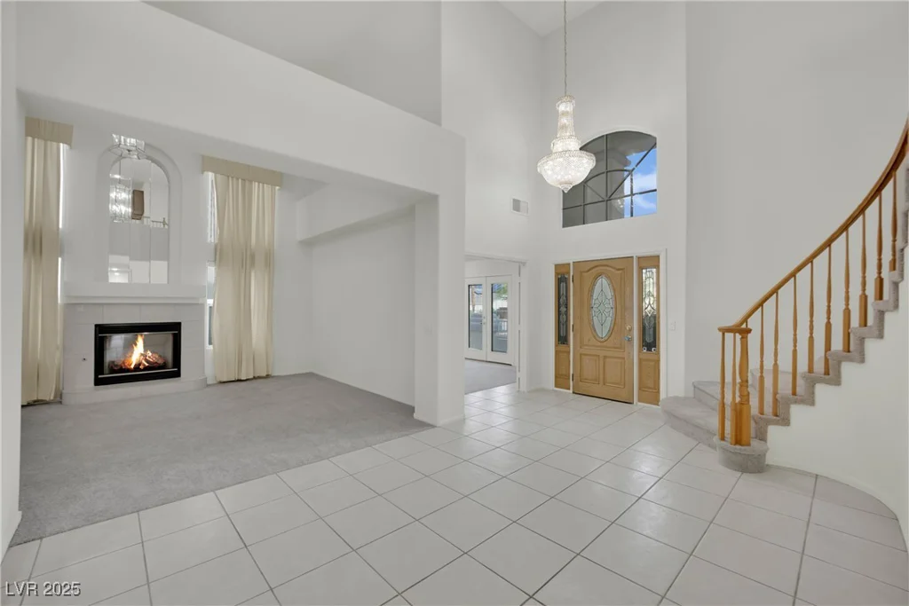 6927 Adobe Villa, Las Vegas, NV 89142