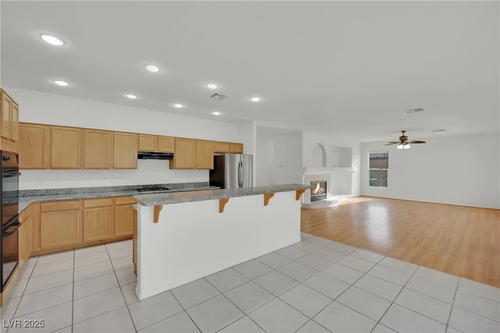 6927 Adobe Villa, Las Vegas, NV 89142