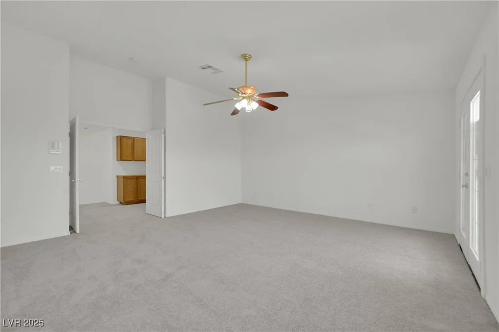 6927 Adobe Villa, Las Vegas, NV 89142