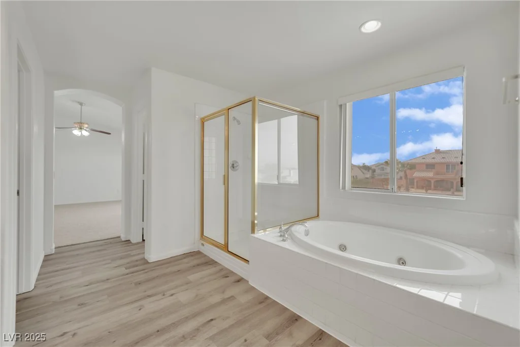 6927 Adobe Villa, Las Vegas, NV 89142