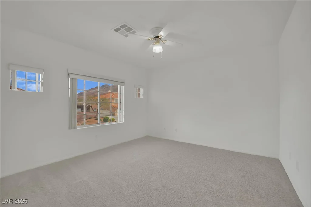 6927 Adobe Villa, Las Vegas, NV 89142