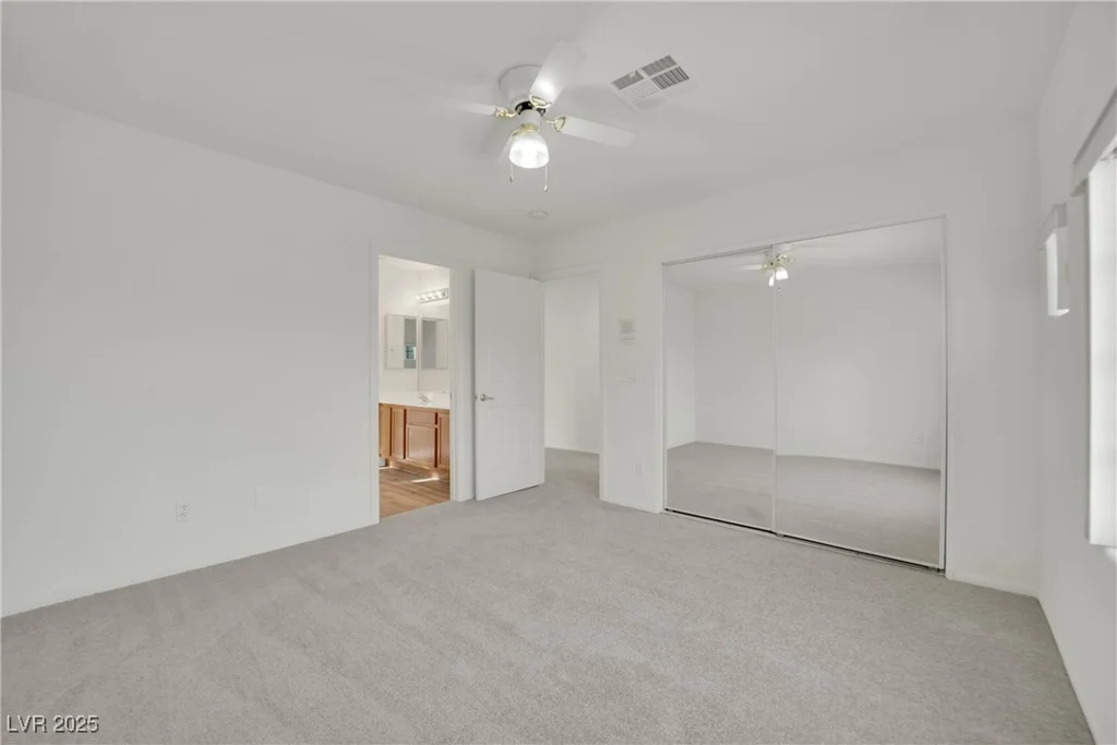 6927 Adobe Villa, Las Vegas, NV 89142