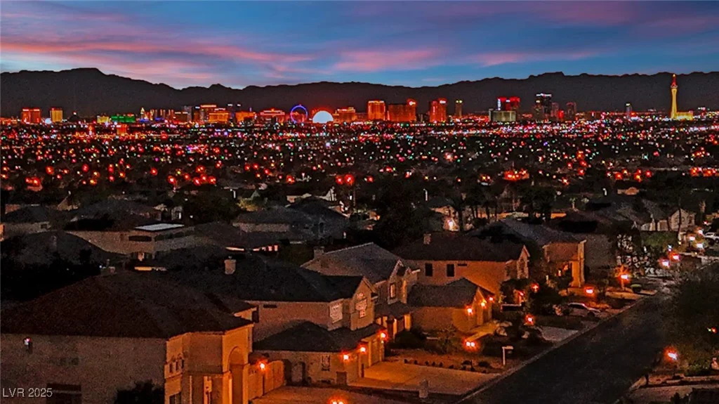 6927 Adobe Villa, Las Vegas, NV 89142