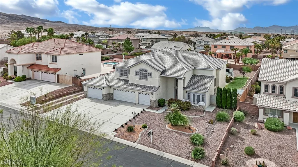 6927 Adobe Villa, Las Vegas, NV 89142
