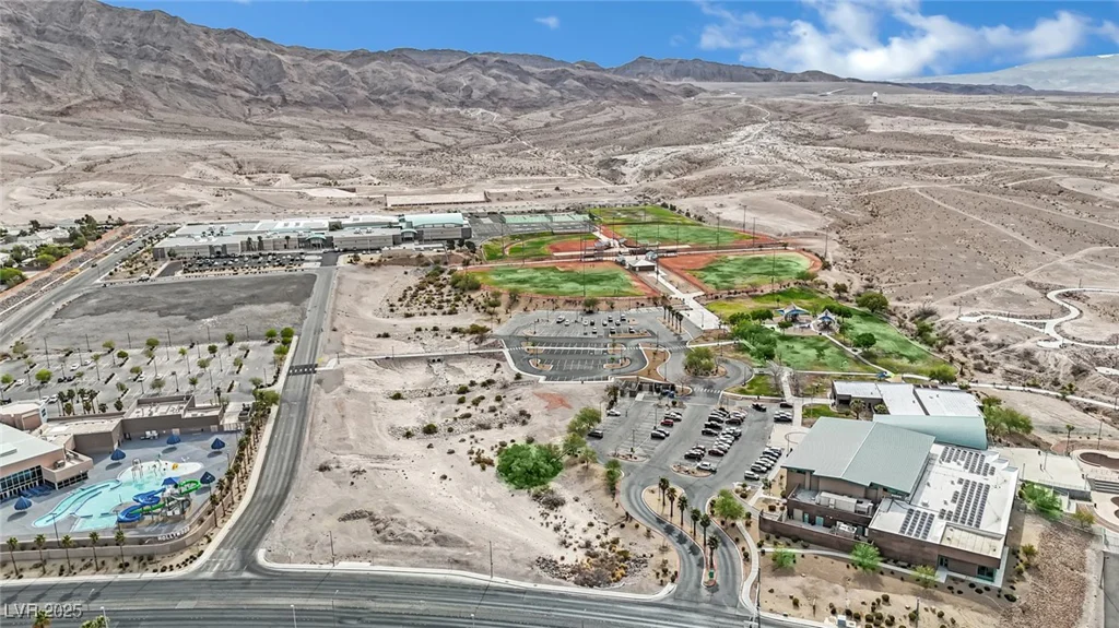 6927 Adobe Villa, Las Vegas, NV 89142