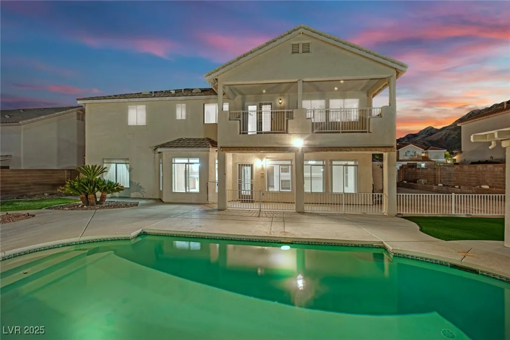 6927 Adobe Villa, Las Vegas, NV 89142