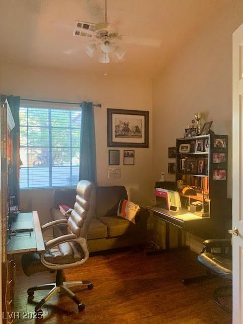 10657 San Vercelli, Las Vegas, NV 89141