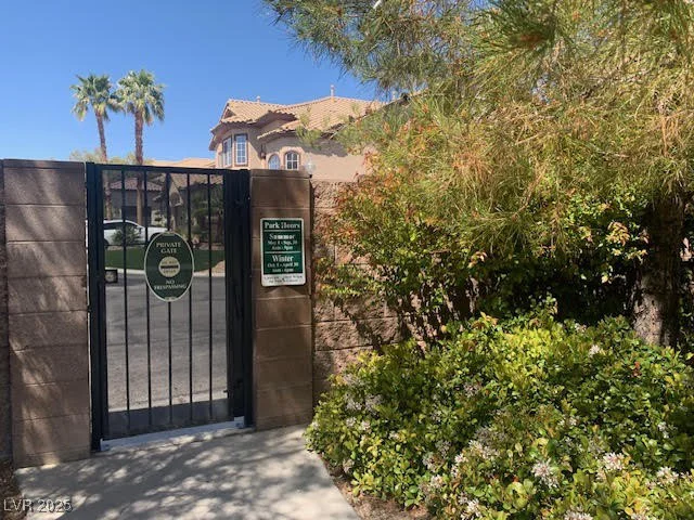 10657 San Vercelli, Las Vegas, NV 89141