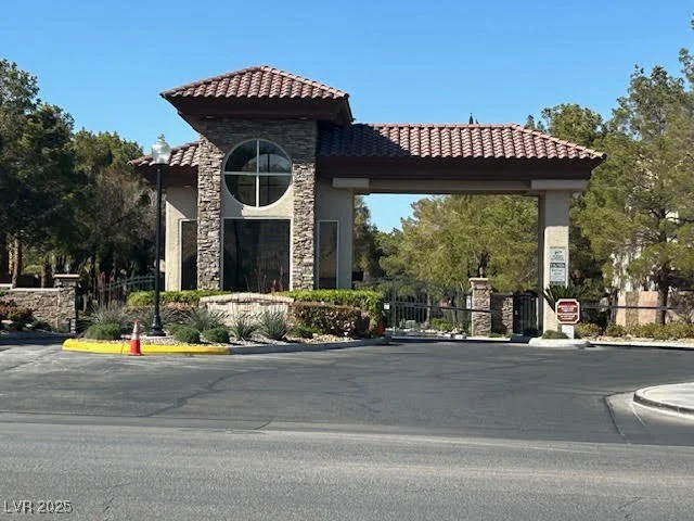 10657 San Vercelli, Las Vegas, NV 89141