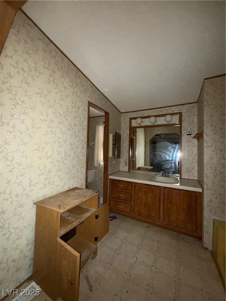 1850 Simkins, Pahrump, NV 89060