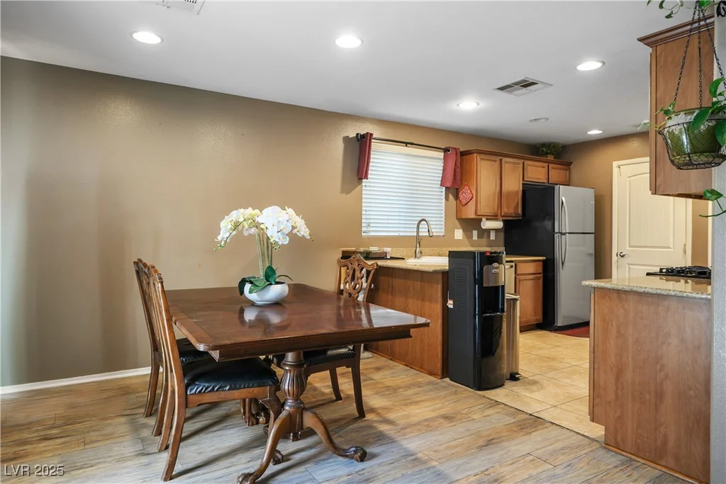 10235 Headrick, Las Vegas, NV 89166