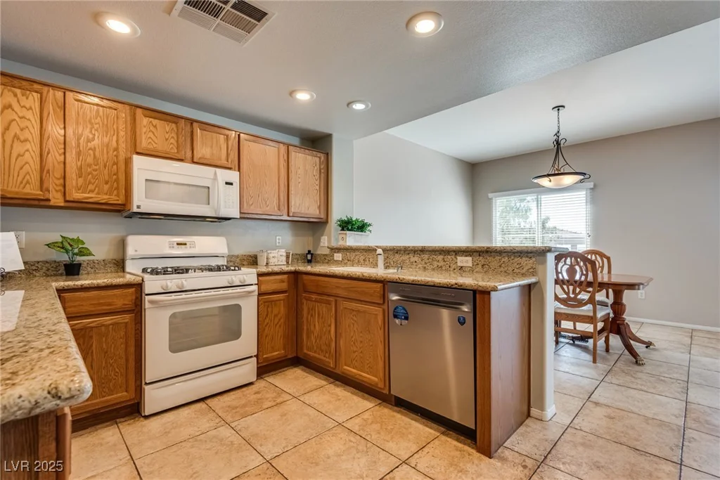 10809 Garden Mist, Las Vegas, NV 89135