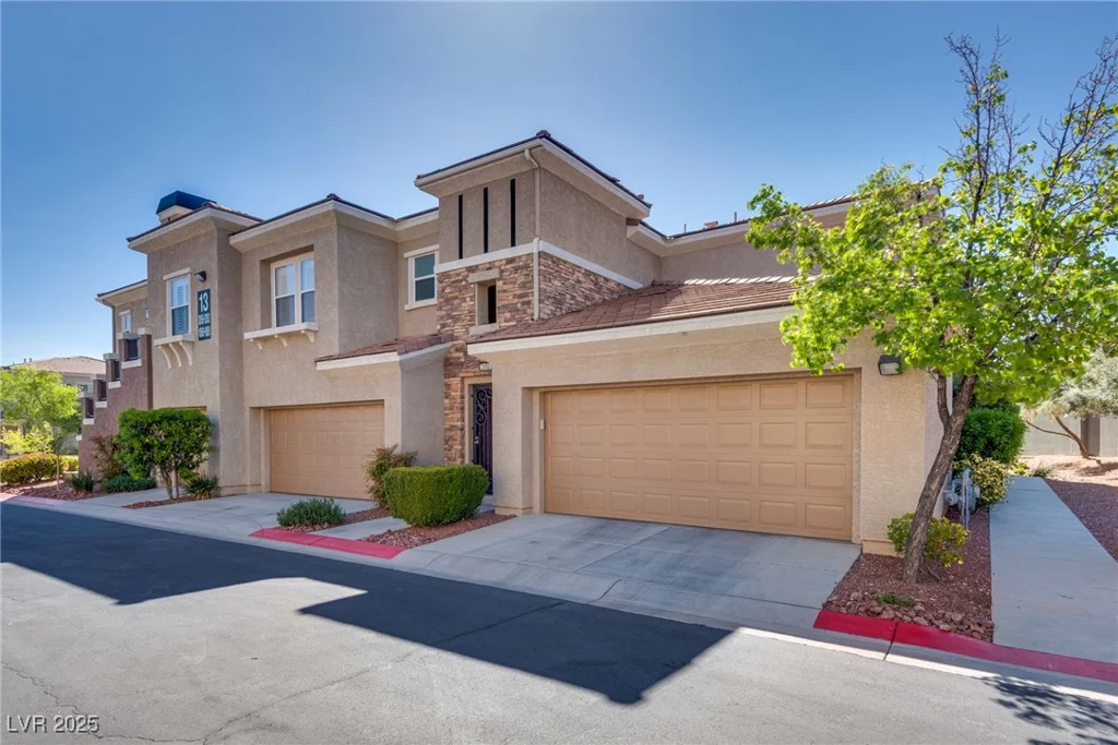 10809 Garden Mist, Las Vegas, NV 89135