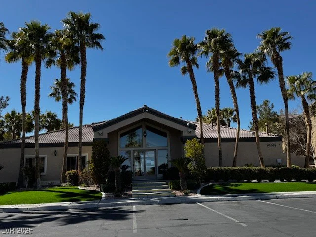 8985 Durango, Las Vegas, NV 89113