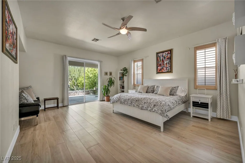 5892 Castleberry Peak, Las Vegas, NV 89131