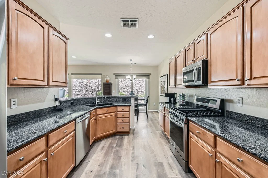 2534 Starlight Valley, Henderson, NV 89044