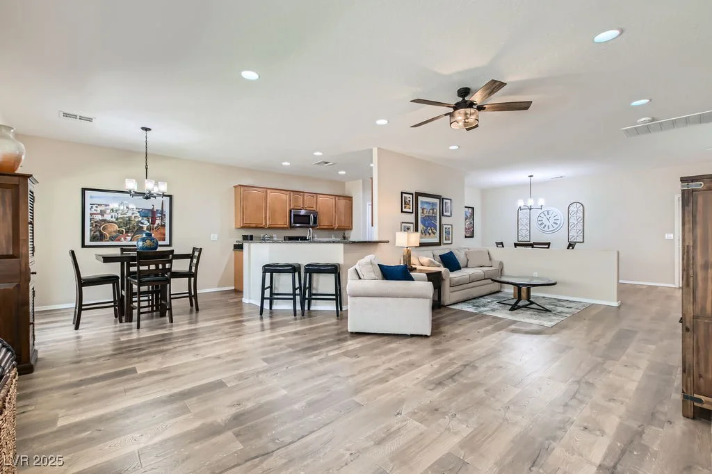 2534 Starlight Valley, Henderson, NV 89044